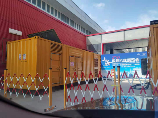 上思出租发电机-柴油发电机和汽油发电机哪个更好一些?