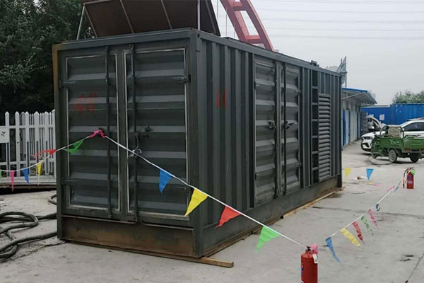 上思发电机租赁空气滤清器多久更换一次?